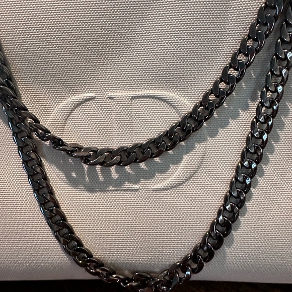 Gun metal black  48” chain strap- boutique - Picture 3 of 5